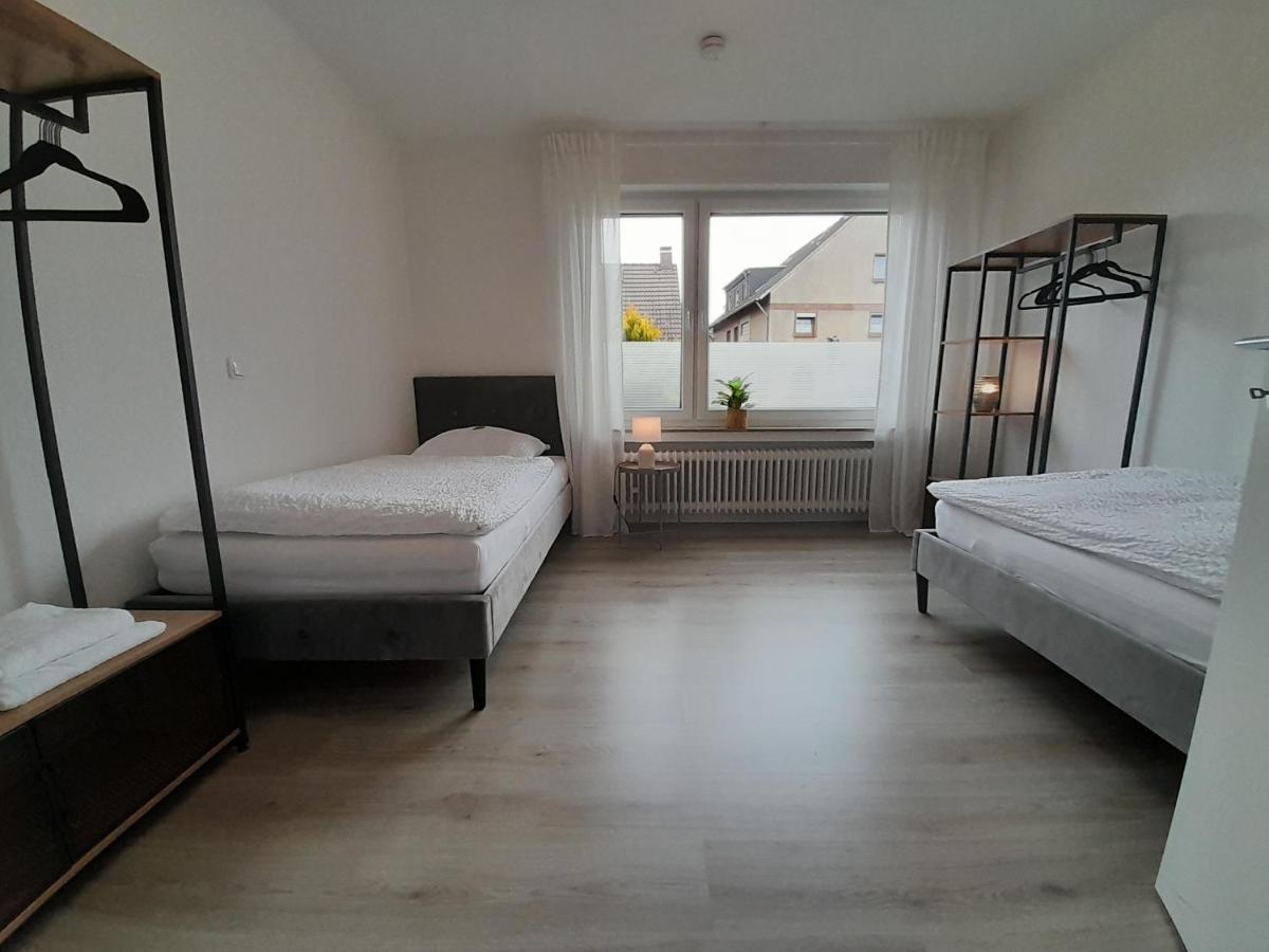 4-Zimmer-Ferienwohnung, Modern, Kueche, Wlan, Netflix Castrop-Rauxel Exterior foto