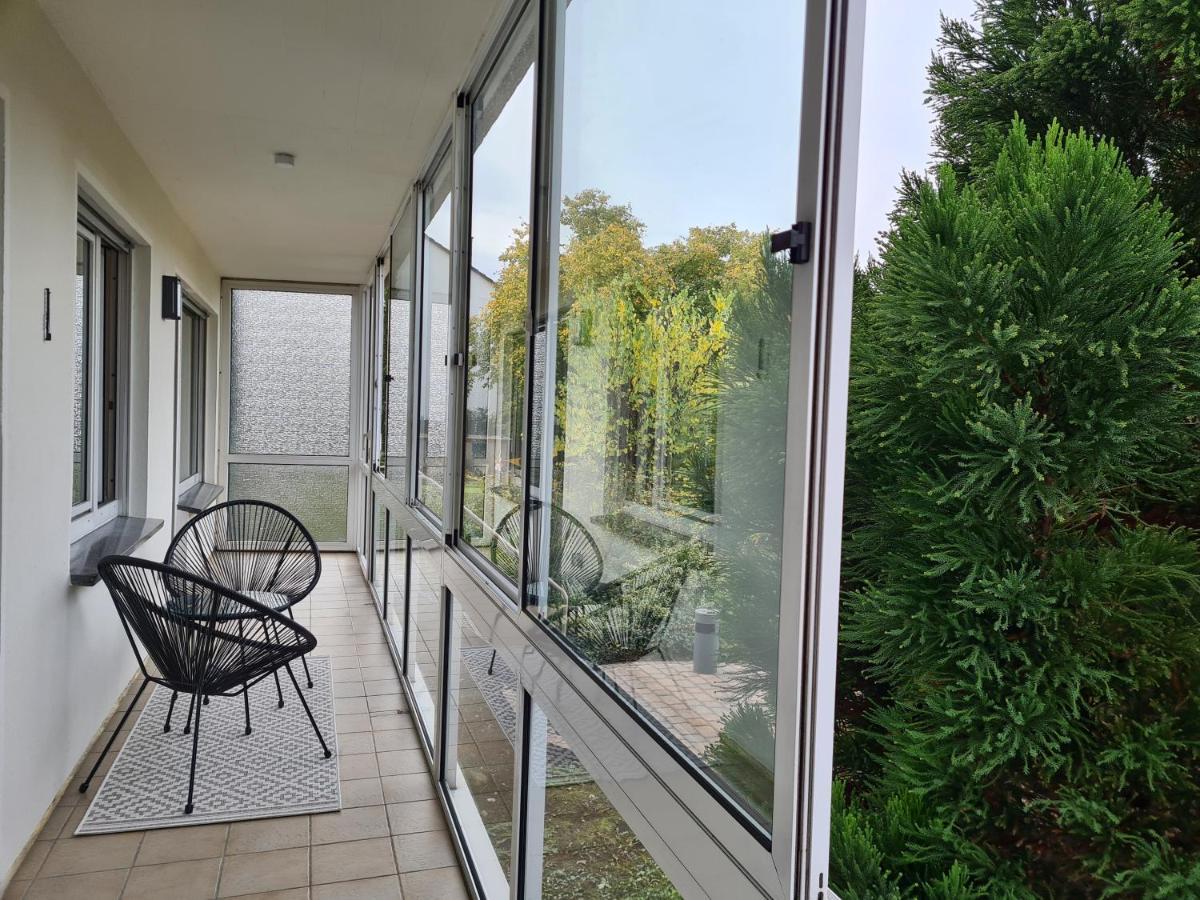 4-Zimmer-Ferienwohnung, Modern, Kueche, Wlan, Netflix Castrop-Rauxel Exterior foto
